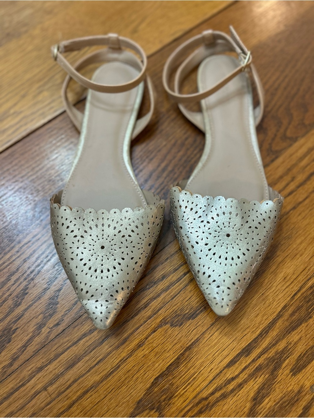 Old Navy Gold Pointed Toe Ankle Strap Flats